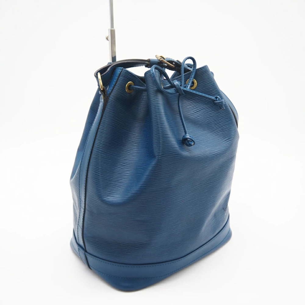 Louis Vuitton Epi Noe Toledo Blue Shoulder Bag Leather